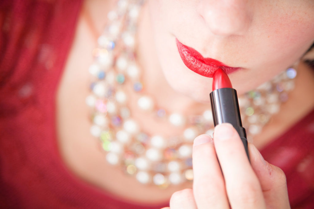 3 Reasons to Wear Lipstick